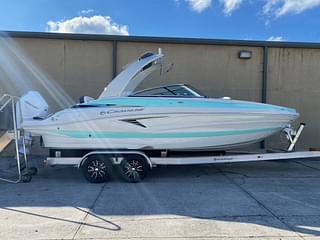 BOATZON | Crownline 260 XSS 2024