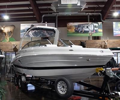 BOATZON | Crownline 260SS 2023