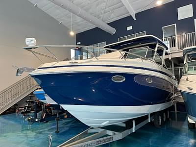 BOATZON | Crownline 310 CRX 2025