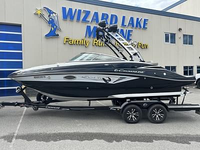 BOATZON | Crownline E 235 Surf 2022