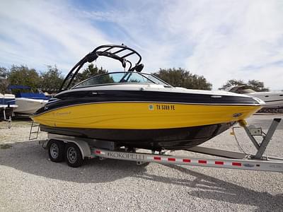 BOATZON | Crownline E2 EC 2013