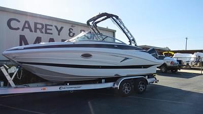 BOATZON | Crownline E240 XS 2024