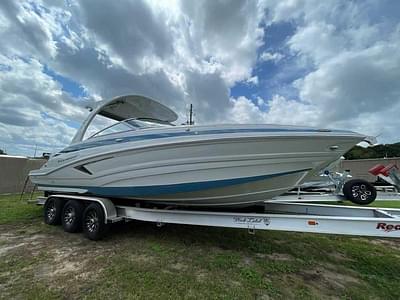 BOATZON | Crownline E305 XS 2024