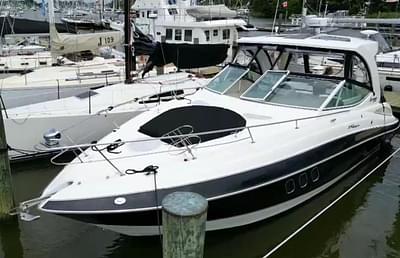 BOATZON | Cruisers Yachts 330 Express 2011