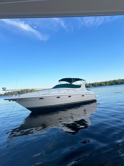 BOATZON | Cruisers Yachts 3375 Esprit 1999 BOATZON | Cruisers Yachts 3375 Esprit 1999