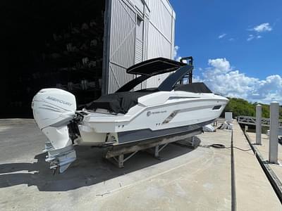 BOATZON | Cruisers Yachts 338 OB 2019