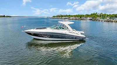 BOATZON | Cruisers Yachts 350 Express 2014