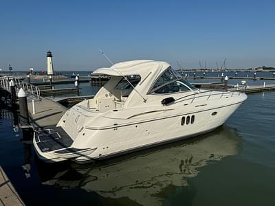 BOATZON | Cruisers Yachts 420 Express 2006