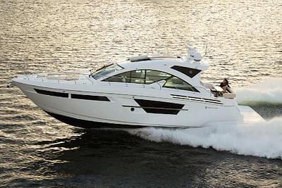 BOATZON | Cruisers Yachts 54 Cantius 2021