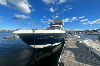 BOATZON | Cruisers Yachts 54 CANTIUS FLY 2018