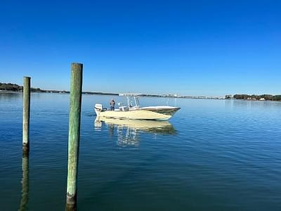 BOATZON | Custom Carolina CAPPS CUSTOM 25 CENTER CONSOLE 2014