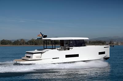 BOATZON | De Antonio Yachts D50 Coup 2025