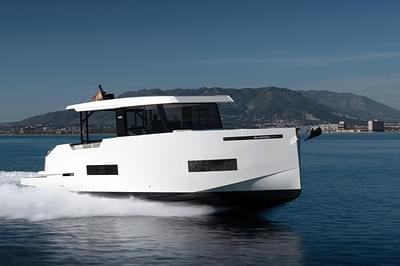 BOATZON | De Antonio Yachts D50 Coup 2025