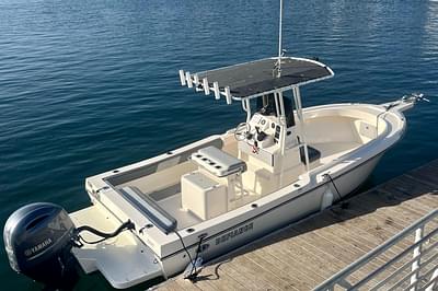 BOATZON | Defiance Commander 220 EX 2022