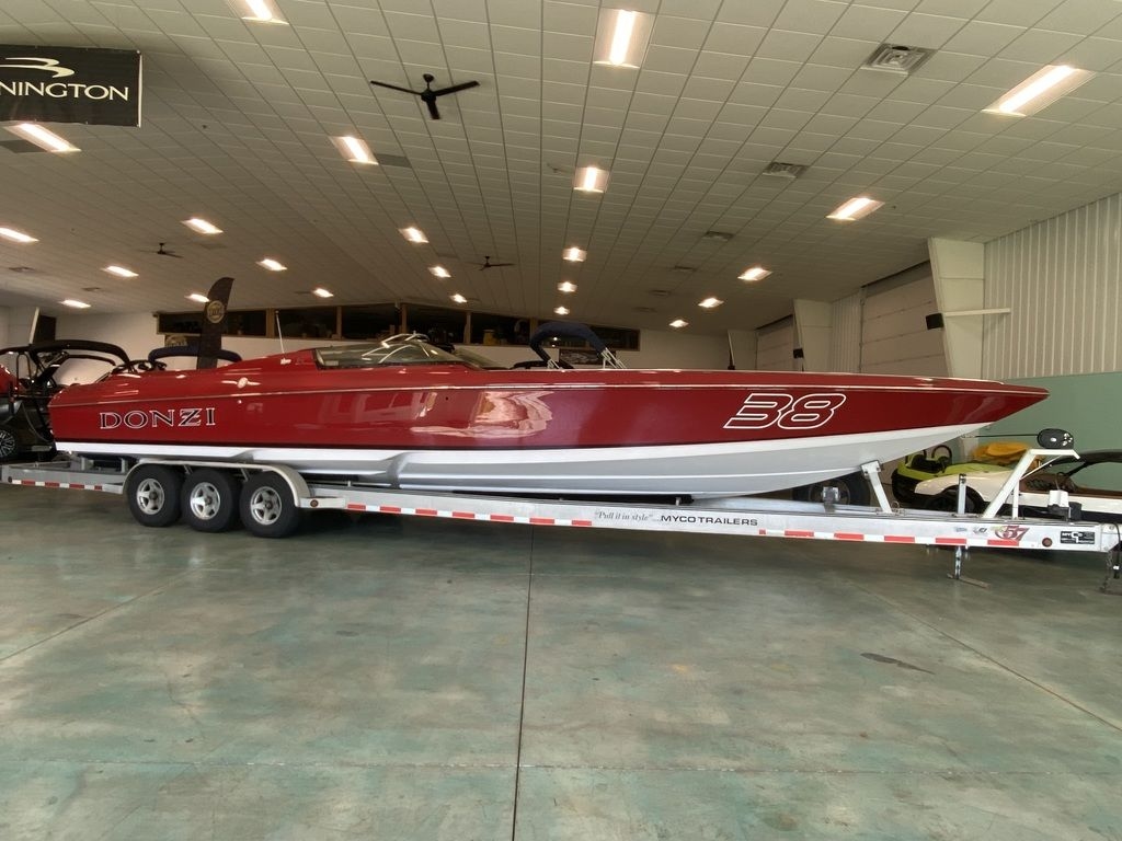 2004 Donzi 38 ZRComp - Sold Boat