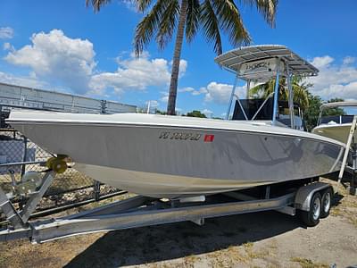 BOATZON | Donzi F23 Center Console 1988