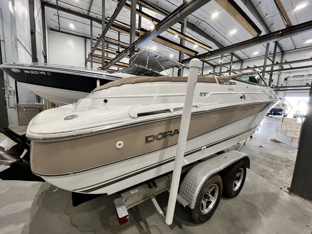 2000 DORAL 230 BR - Sold Boat