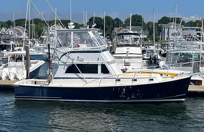 BOATZON | Duffy 38 Flybridge Cruiser 1995