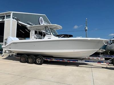 BOATZON | Edgewater 340 CC 2023