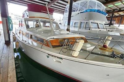 BOATZON | 1967 Egg Harbor Sport Fisher/Fly Bridge