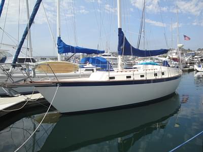 BOATZON | Endeavour 37 Sloop 1981