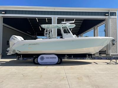 BOATZON | 2024 Everglades 335 CC