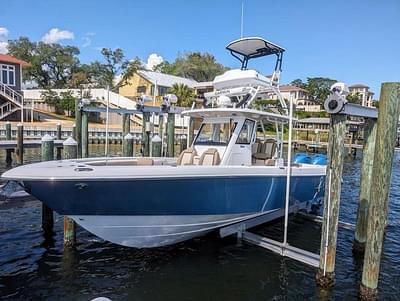 BOATZON | Everglades 335 Center Console 2021