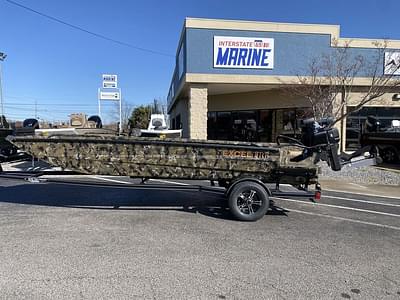 BOATZON | Excel Boats 1854 Shallow Water F4 PRO HDR40 MudBuddy Spud Poles  Lightbar 2024