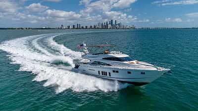 BOATZON | Fairline Squadron 65 2015