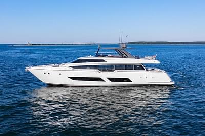BOATZON | 2021 Ferretti Yachts 850