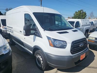 BOATZON | Ford Transit Van 2018