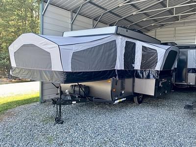 BOATZON | Forest River Rockwood Tent Freedom Series 2318G 2022