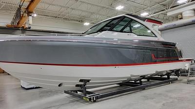 BOATZON | Formula 380 Super Sport Crossover OB 2024 BOATZON | Formula 380 Super Sport Crossover OB 2024