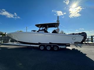 BOATZON | 2019 Fountain 38 CCLS