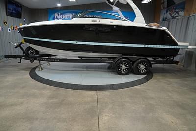 BOATZON | Four Winns H6 SURF 2025