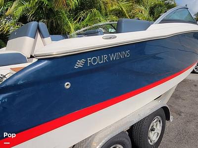 BOATZON | Four Winns SL242