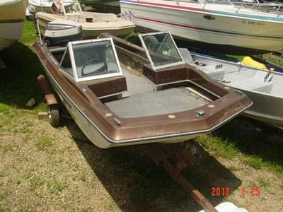 BOATZON | Glassmaster 400 X Bowrider Evinrude 90 S Starflite 1974