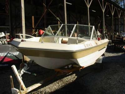 BOATZON | Glassmaster 600X Dual Console Bowrider Evinrude 70 1976