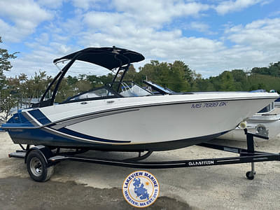 BOATZON | Glastron GTS 205 2019