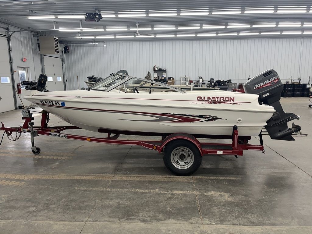 1999 Glastron J90PLEEB - Sold Boat
