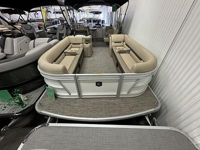 BOATZON | GODFREY 2286 SB 115HP BUNK TRAILER 2024