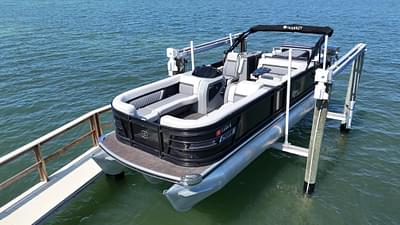 BOATZON | Godfrey AquaPatio 275 CBE SUZUKI 350 2022