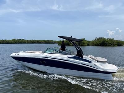 BOATZON | Godfrey Hurricane SD 2400 2018