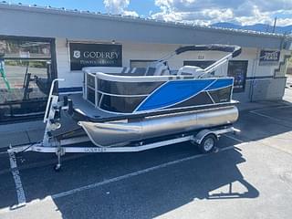 BOATZON | 2023 Godfrey MIGHTY G 1476C