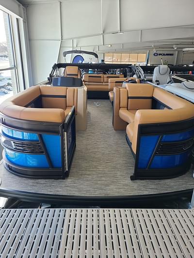 BOATZON | Godfrey Pontoons Aqua Patio 255DFL wYamaha 200 2024