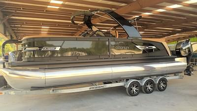 BOATZON | Godfrey Pontoons AquaPatio 256 ULW Twin 2025 BOATZON | Godfrey Pontoons AquaPatio 256 ULW Twin 2025