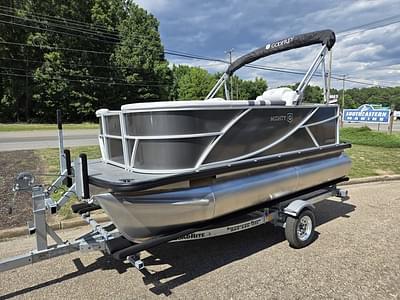 BOATZON | Godfrey Pontoons Mighty G 1476 C 2024