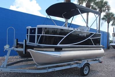 BOATZON | Godfrey Pontoons Mighty G 1476 C 2024