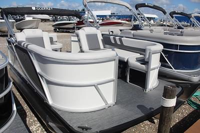 BOATZON | Godfrey Pontoons Mighty G 1476 C 2025