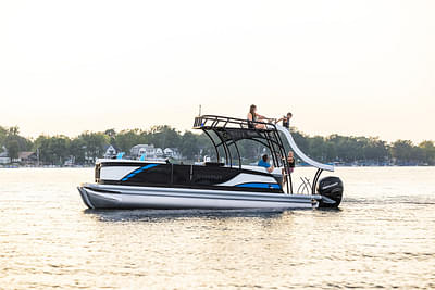 BOATZON | Godfrey Pontoons Monaco 255 SDB Slide 2025